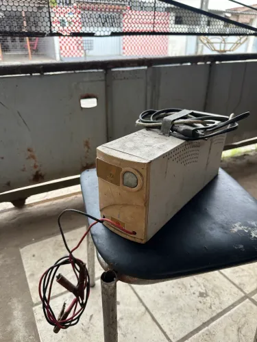 Cuida pra vender ligeiro carregador de carga lenta