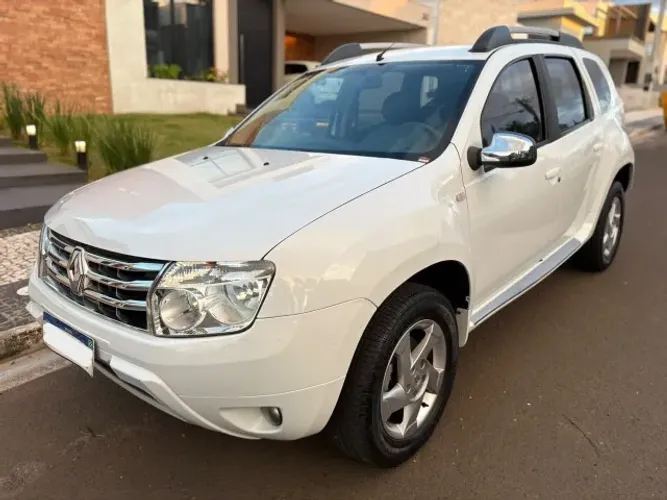 Renault Duster Dynamique 2.0 Hi-flex 16V Aut. 2015