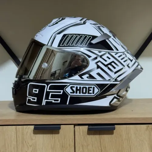Capacete Shoei X-Spirit III Marc Marquez
