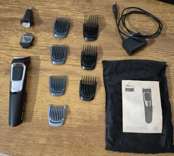 Aparador e barbeador Philips Norelco Multigroom 3000 13 em 1