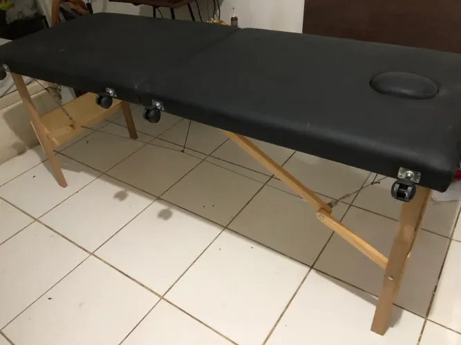 Maca portátil nova - preta