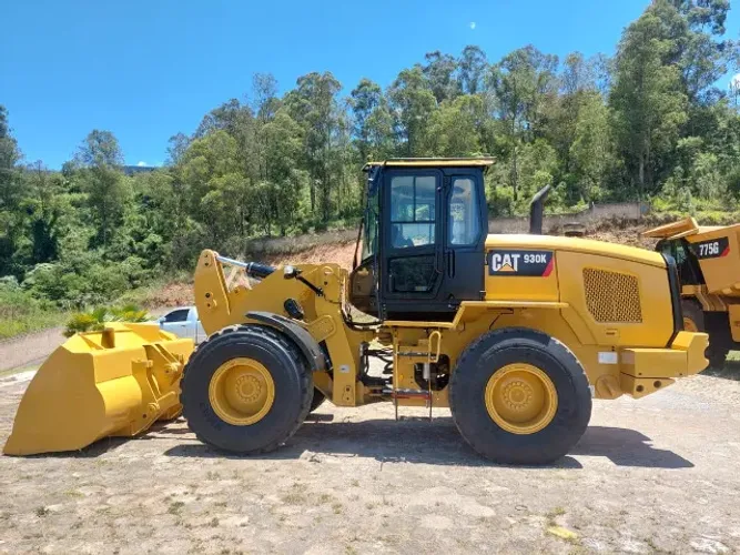 PÁ CARREGADEIRA CATERPILLAR 930K - ANO 2018