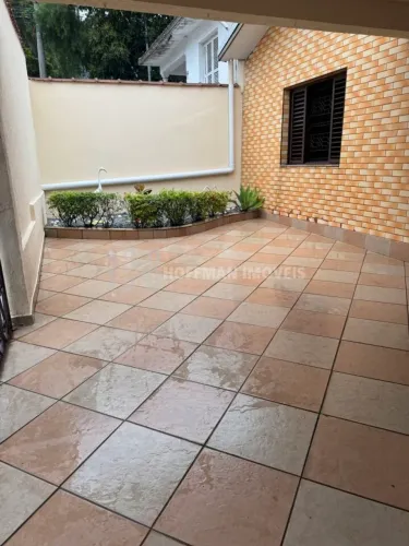 Casa com Edícula 3 Dormitórios à Locação, 250 m² Nova Gerty - São Caetano do Sul.