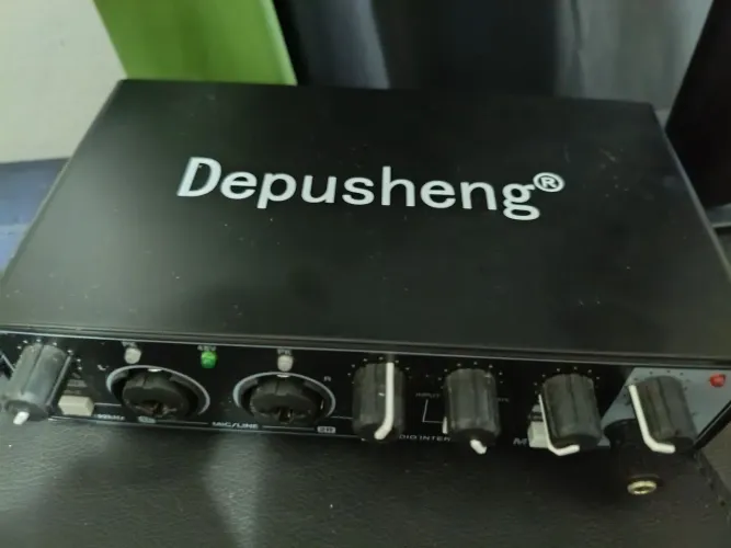 Interface de áudio depusheng