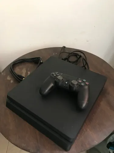 PS4 Slim 1TB