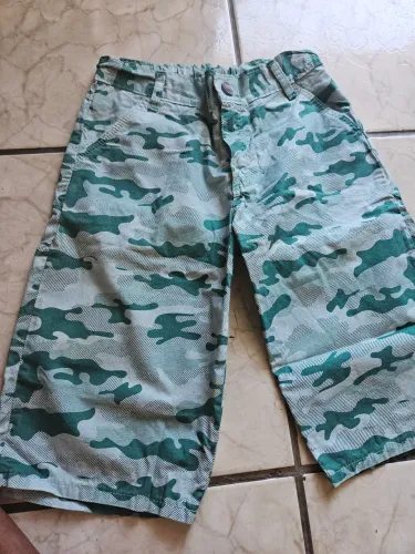 Seis bermudas tigor, milon e brooksfield  infantil (pouco usadas) 