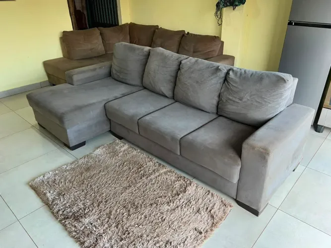 Sofá Chaise mais 3 lugares retrátil bem conservado ((ENTREGO GRATIS))