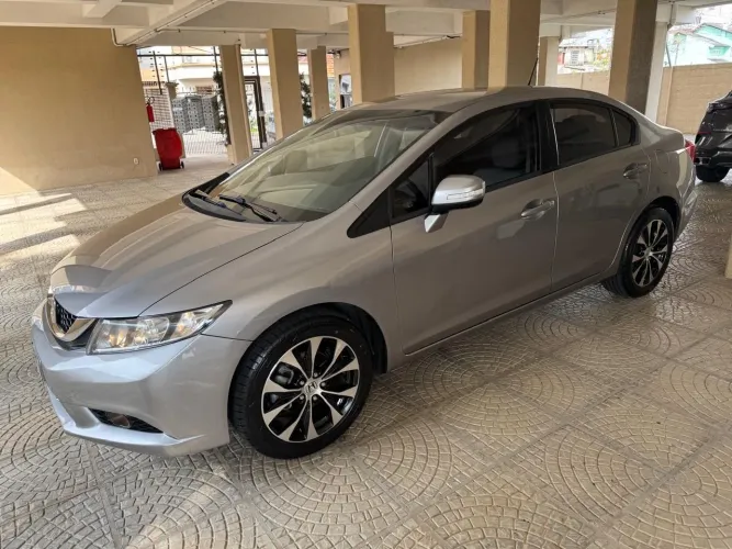 Honda Civic Sedan LXR 2.0 Flexone 16V Aut. 4P 2016