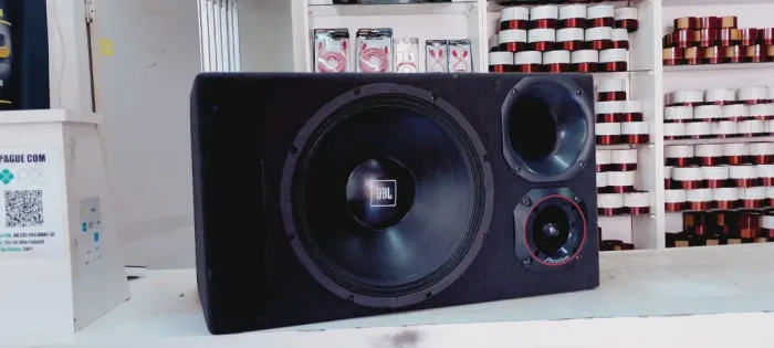 CAIXA TRIO JBL MG-1000 12 POLEGADAS