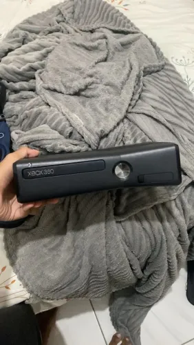 Xbox 360 desbloqueado com 1 controle