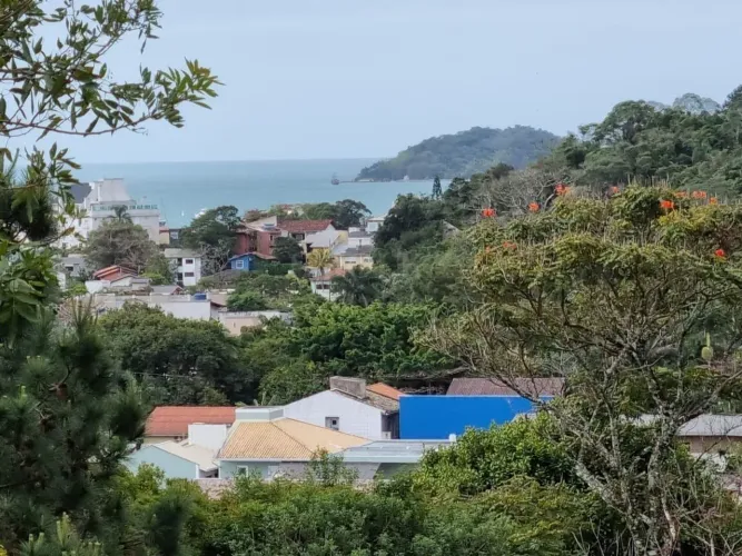 TERRENO em Jurere com Vista para a Ilha do Francês Escritura Pública
