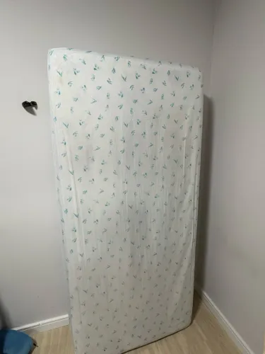 Cama box solteiro com colchão
