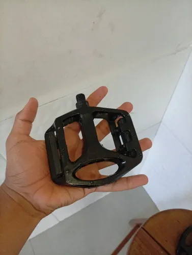 Pedal bicicleta rosca fina