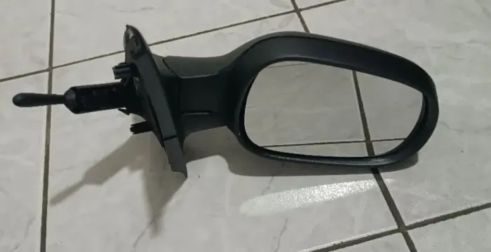 Retrovisor Renault Clio novo, lado direito Ano 2000 a 2012.