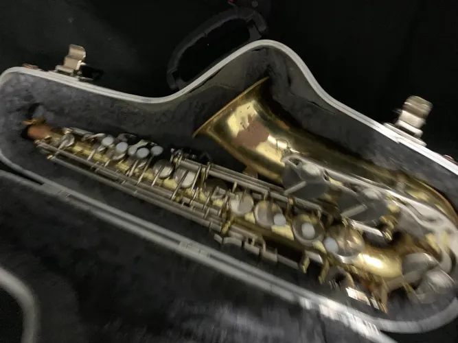 Saxofone alto yas-23 Japan