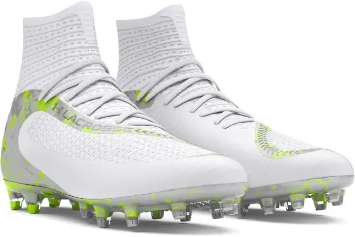 Chuteira de Campo com Trava Under Armour Tamanho 49 (US 16)