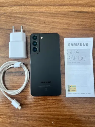 Samsung Galaxy S22