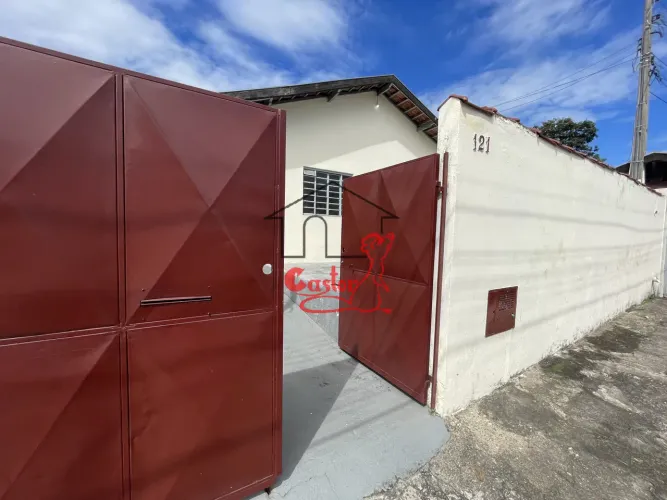 CASA NO CAMPO ALEGRE