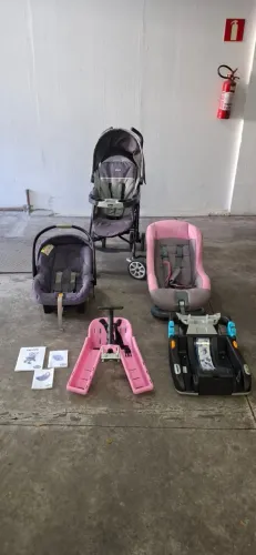 Carrinho bebê + bebê conforto + base carro + cadeirinha carro + suporte bike