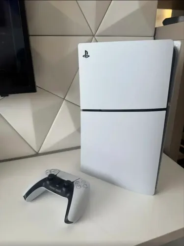Ps5 slim com caixa ma garantia