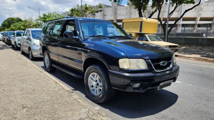Chevrolet Blazer Executive 2000