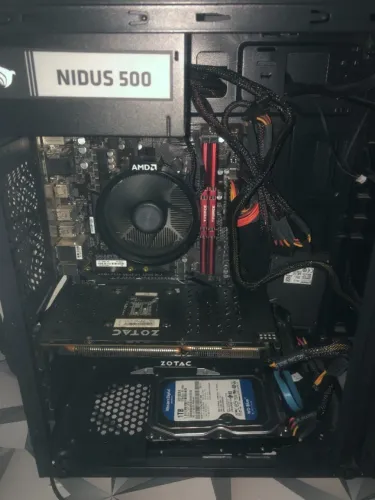 PC Gamer Ryzen 3 3200G + GTX 1060 6GB + 16GB RAM