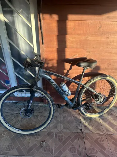 Bicicleta Lotus aro 29