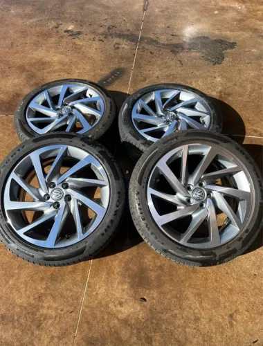 Rodas 17 polo,virtus,nivus,Tcross,polo,golf,fox 5/100+ pneus Pirelli 