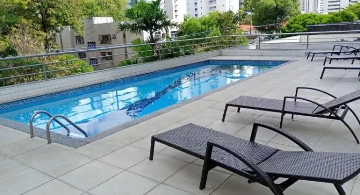 EXCELENTE FLAT PRAÇA DA JAQUEIRA