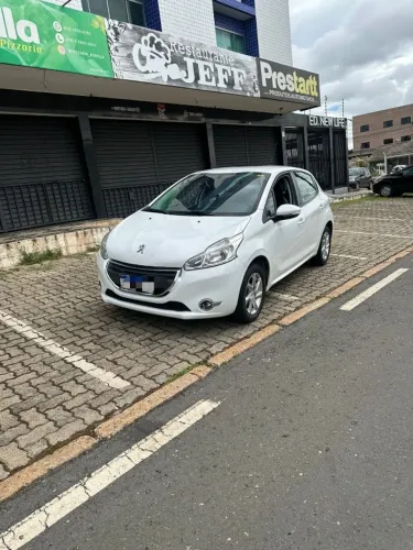 Peugeot 208 Active/active Pack 1.5 Flex 8V 5P 2014