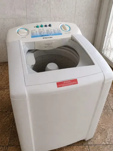Máquina de lavar Electrolux 11kg