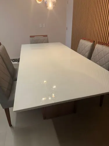 Mesa de Jantar 6 lugares em Laca Branca