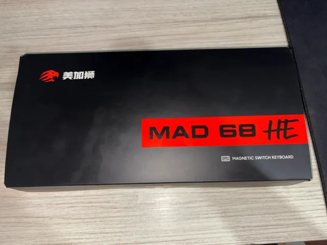 Teclado Magnético Hall Effect MAD 68 HE - Ideal p/ Valorant - Impecável