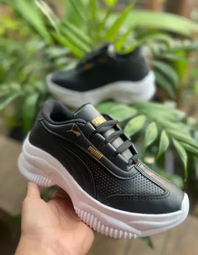 Tênis feminino Puma Premium 