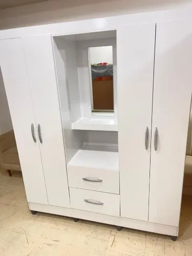 Guarda roupa