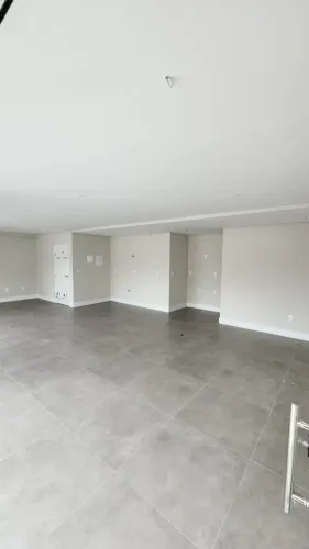 Loja 63m² no centrinho de Santo Antonio de Lisboa