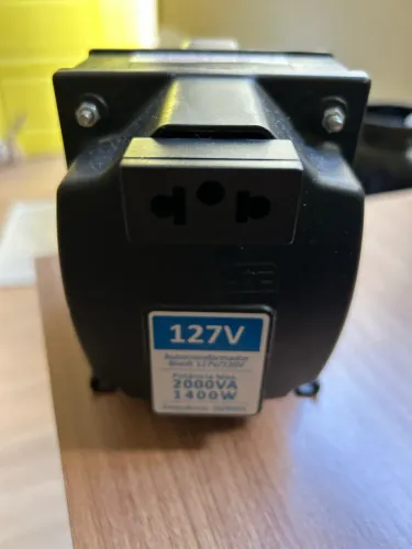 Autotransformador Hayonic 2000VA Bivolt 127V/220V