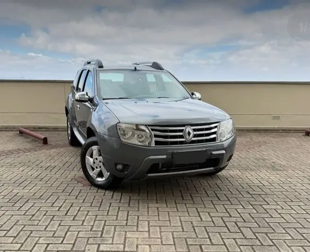Renault Duster Dynamique 2.0 Hi-flex 16V Aut. 2013