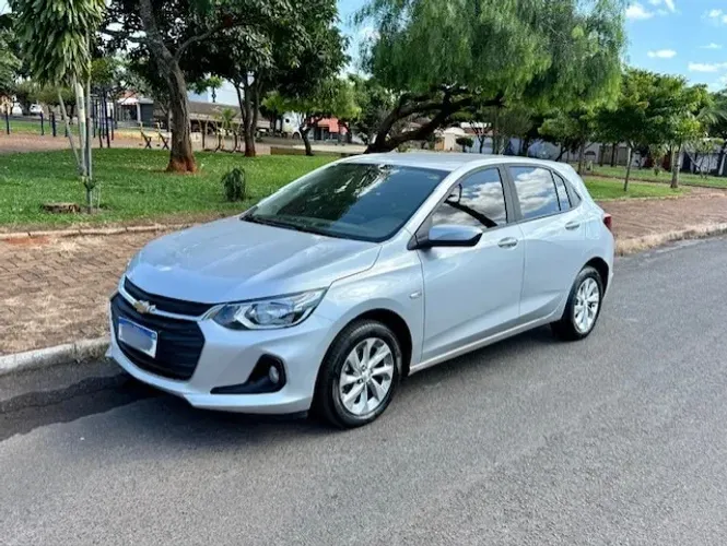 Chevrolet Onix Hatch LT 1.0 12V TB Flex Mec. 4P 2023