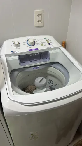 Máquina de lavar Eletrolux 10,5kg