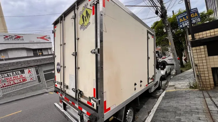 VENDO OU TROCO POR BAU SECO MAIS VOLTA !!!!