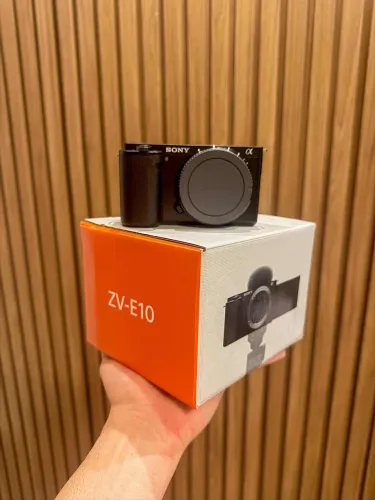 Sony ZVE10 NOVA