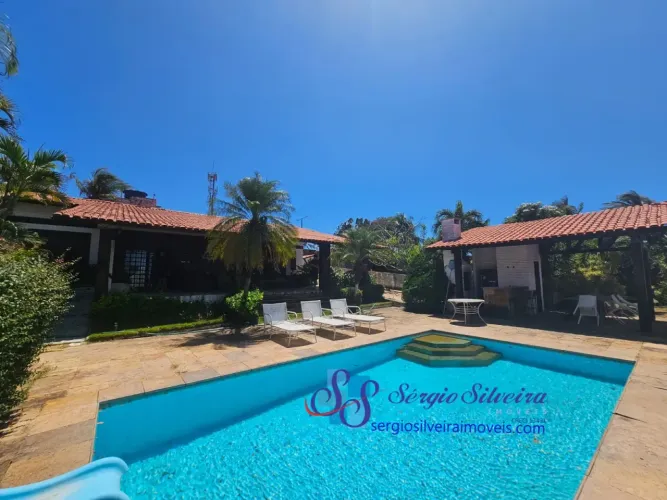 Casa com 4 suítes e com linda vista para o mar em Porto das Dunas!