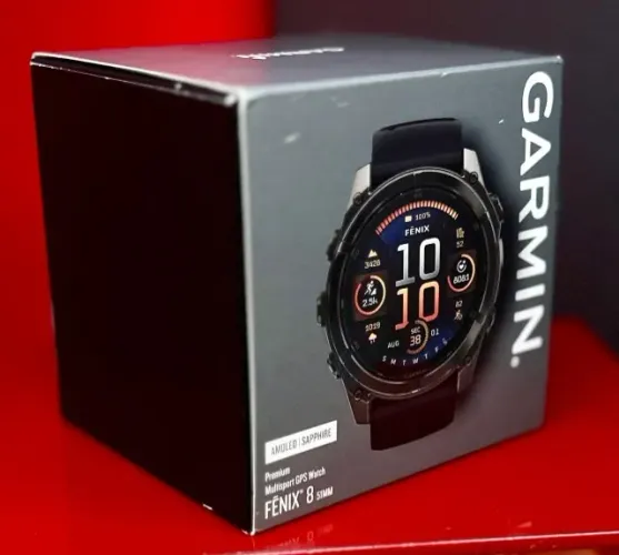 Garmin Fenix 8 AMOLED - CARBON GRAY - BLACK - 51MM - Produto Novo com Garantia