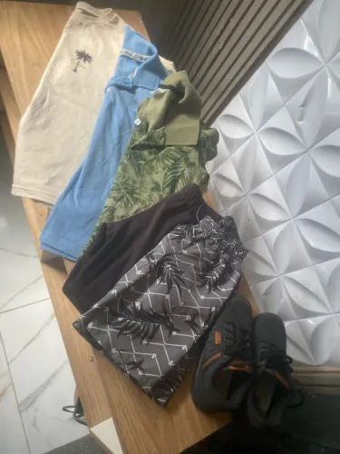 Lote de roupas de menino 6 anos