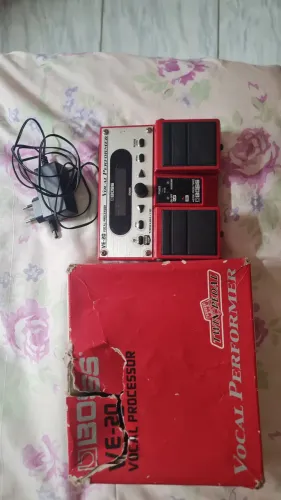 Pedal de voz boss