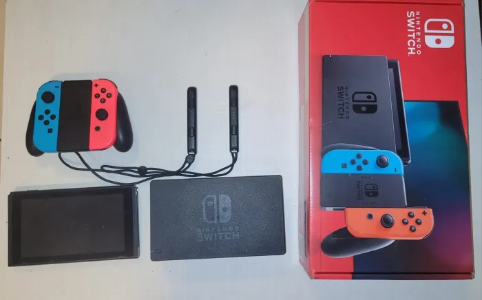 Nintendo Switch em perfeito estado