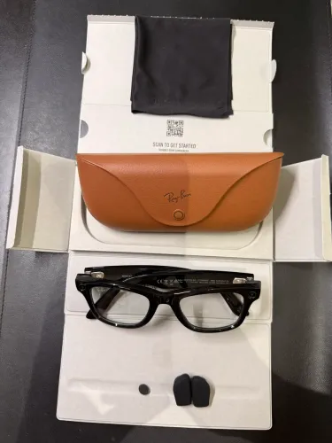 Ray-Ban Meta 2 Preto Brilhante Transitions Verde + Acessórios