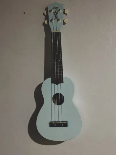 Ukelele azul Seven