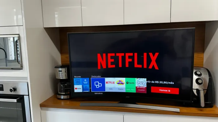 Smart TV LED Samsung 40 Pol - Tela Curvada, Aplicativos